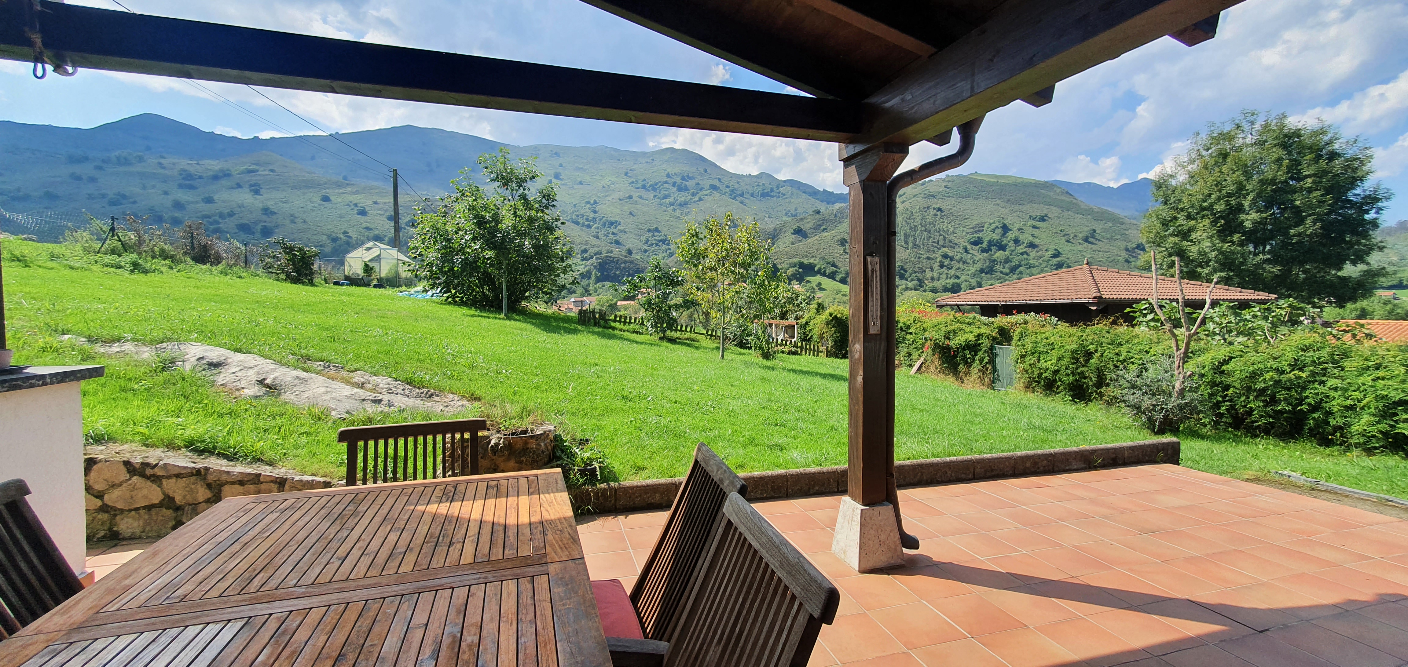 Entrada principal de la propiedad